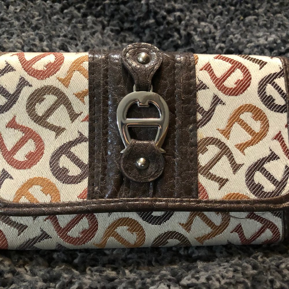 Etienne Aigner Wallet